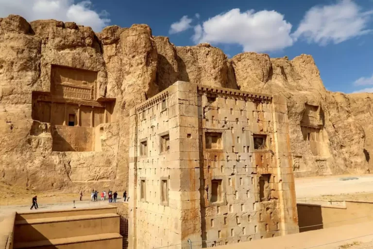نقش رستم شیراز