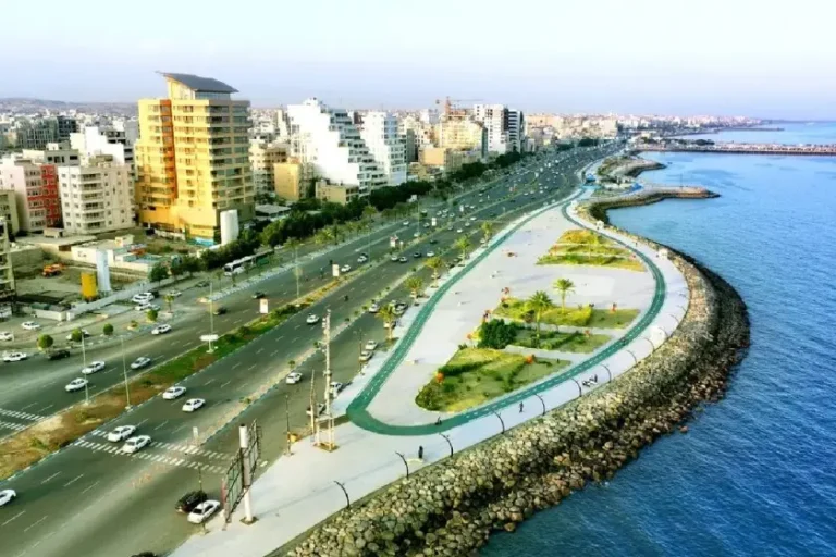 سفر از بندرعباس به قشم