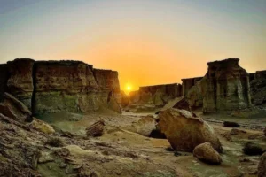 دره ستارگان قشم