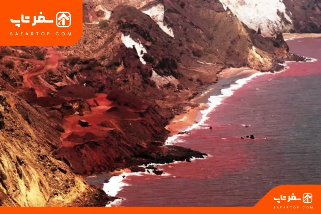 خاک ساحل سرخ هرمز
