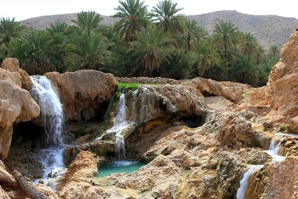 جاهای دیدنی بندرعباس در بهار