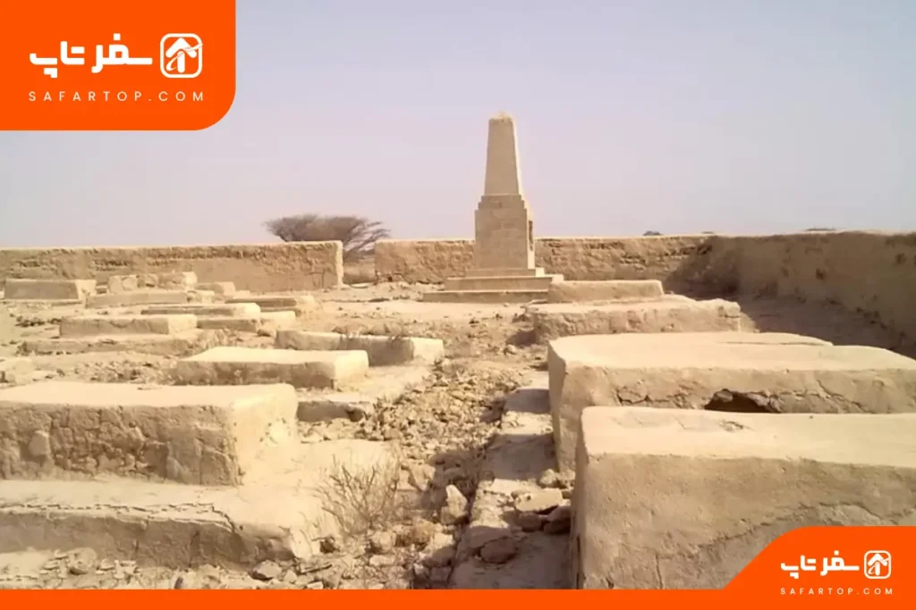 گورستان متروکه قشم