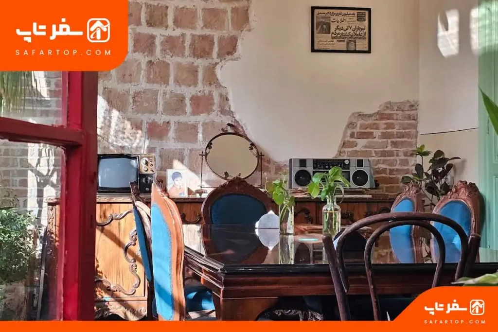 کافه-لولاگر کافه های نوفللوشاتو، کافه لولاگر