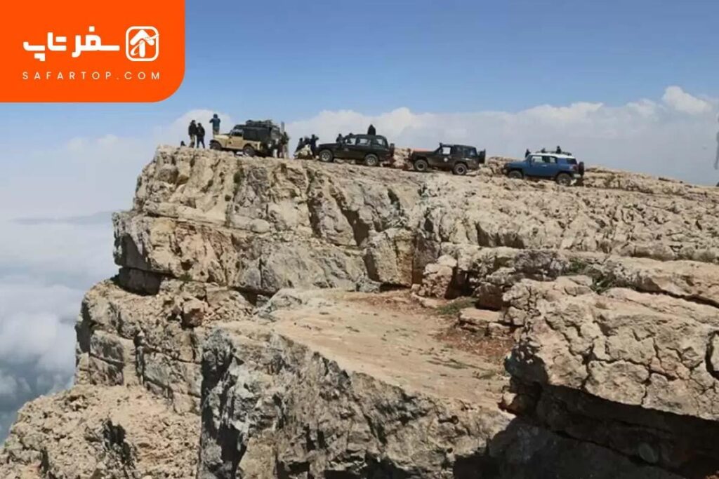 بهترین فصل سفر به درفک