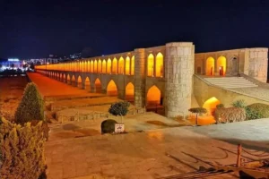 جاهای دیدنی اصفهان در شب